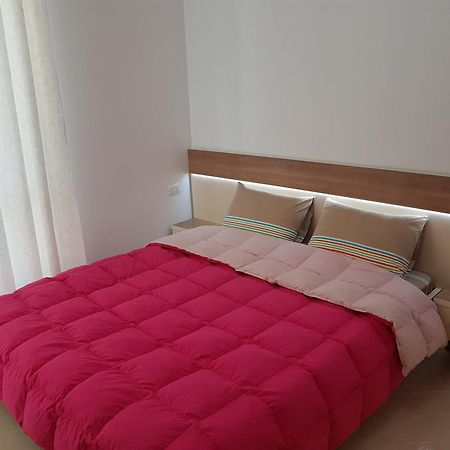 Flori Beach Apartment Radhime Room photo